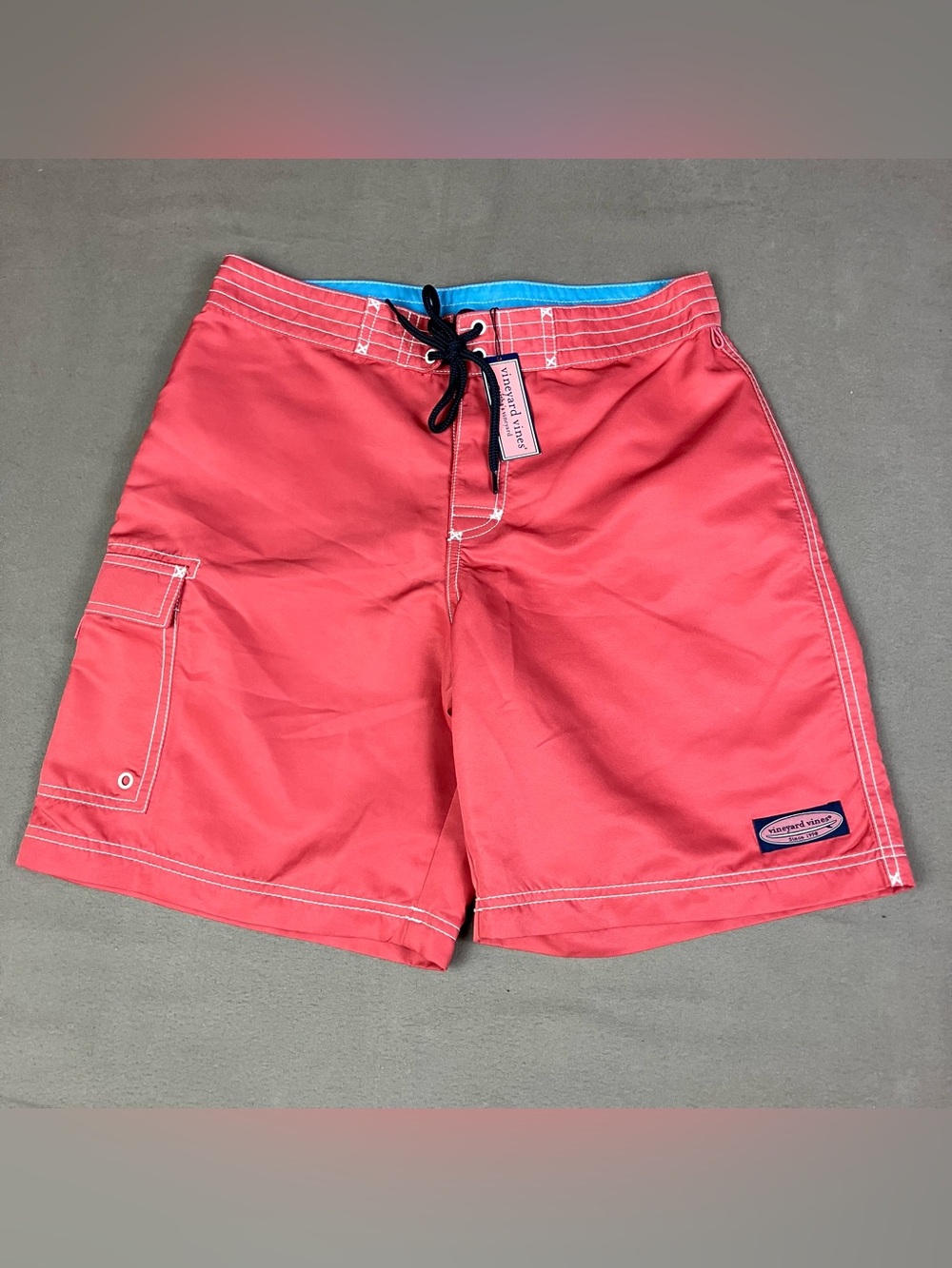 Vineyard Vines Men’s Size L Swim Trunks Board Shorts Reddish Pink Pockets NWT!